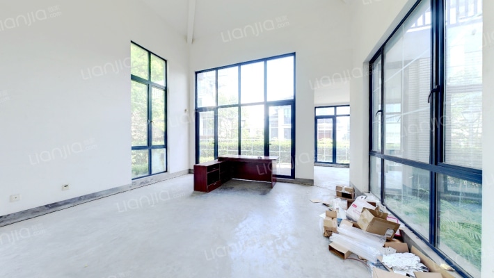 海湾艺墅二手房实景图