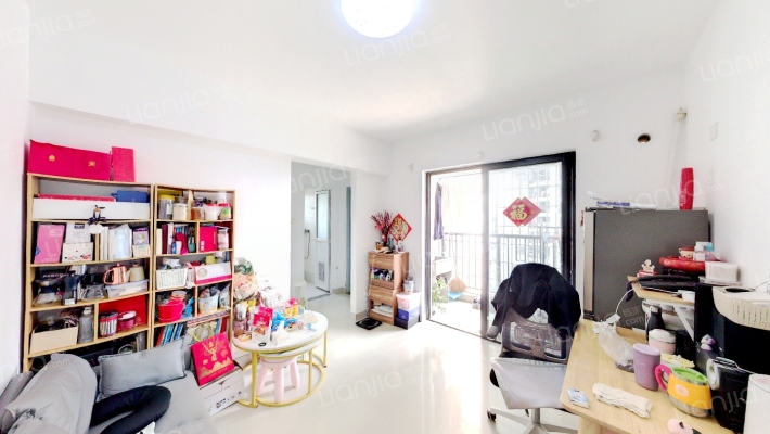 湖边花园A区二手房实景图