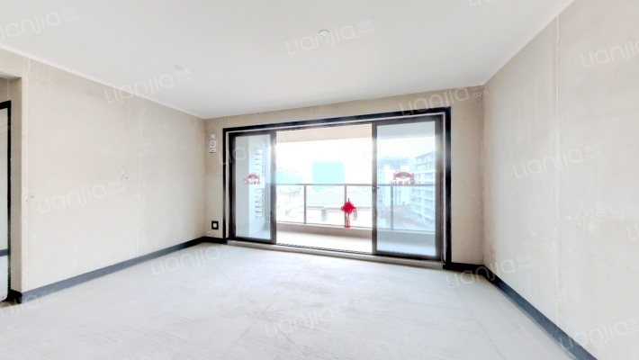 高新泷悦长安一期二手房实景图