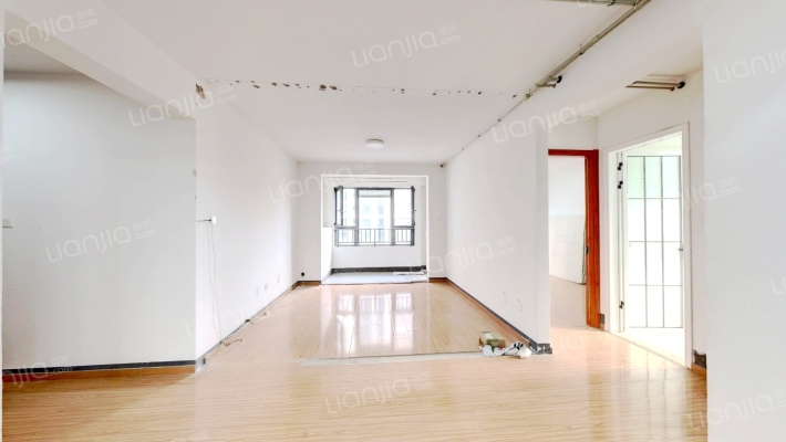 保利国际社区二期二手房实景图