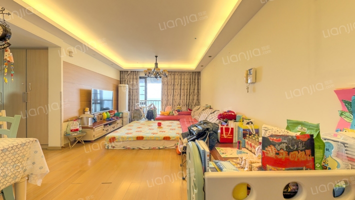 万科金域西岭二手房实景图