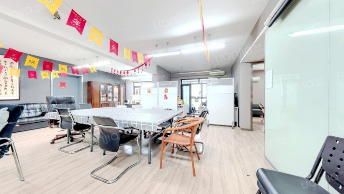 大江天际二手房实景图