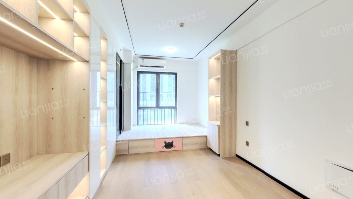 中海龙湾U-LIVE二手房实景图