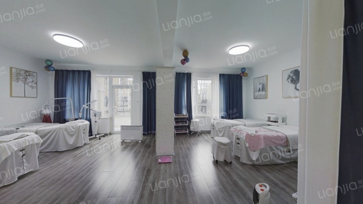 中海净月华庭二手房实景图