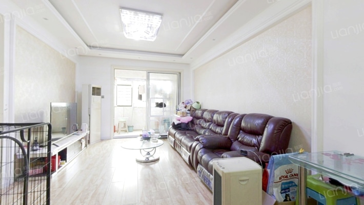 宝龙新天地二手房实景图