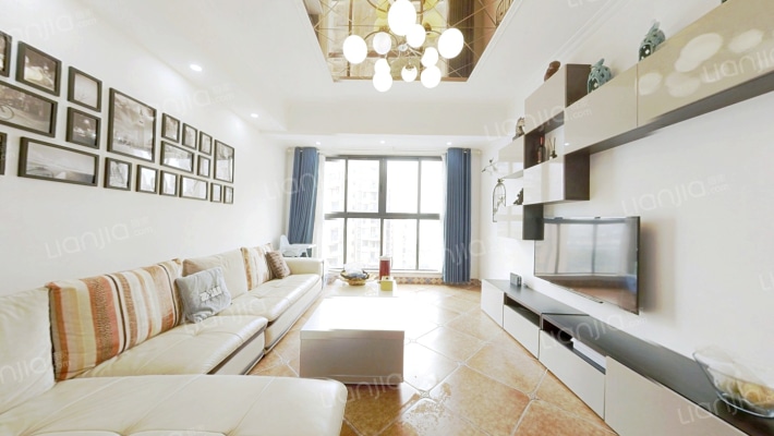 比华利国际城三期二手房实景图