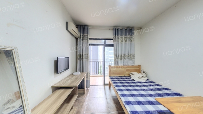 我的大学二手房实景图