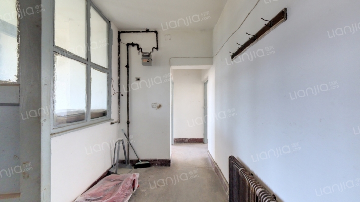 勒石小区二手房实景图