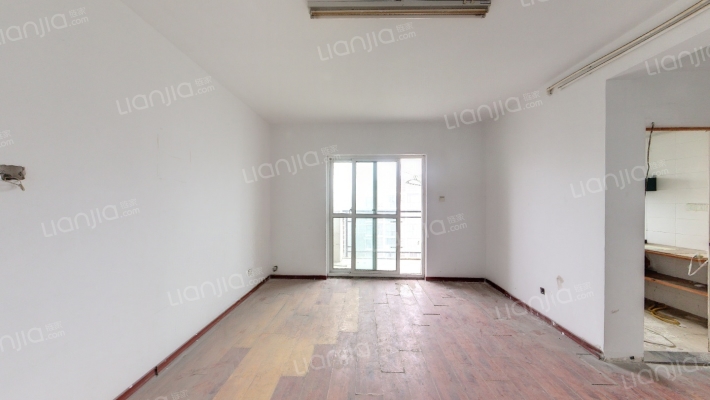 湖山湾家园A区二手房实景图