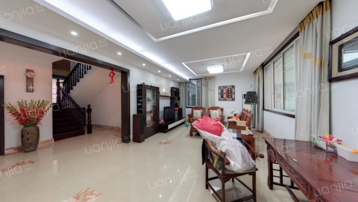 锦江花园(京口)二手房实景图