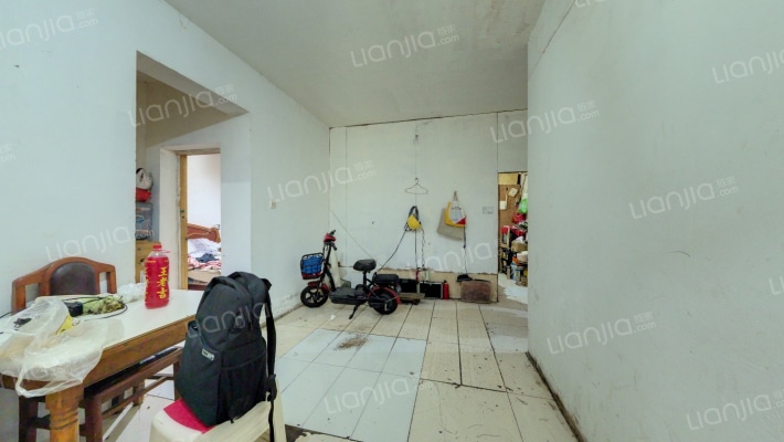 新绿苑二手房实景图