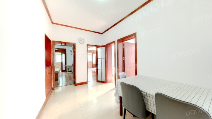 虎踞北路183号二手房实景图