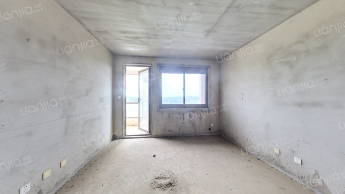 滨湖丽景花园D区二手房实景图