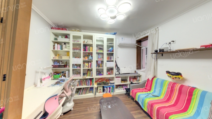 中国银行家属院二手房实景图