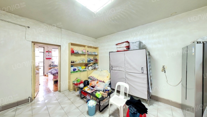 航道局宿舍二手房实景图