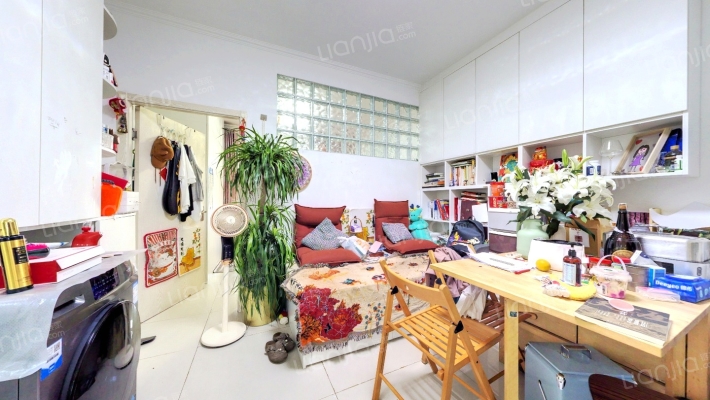 燕山水泥厂二手房实景图