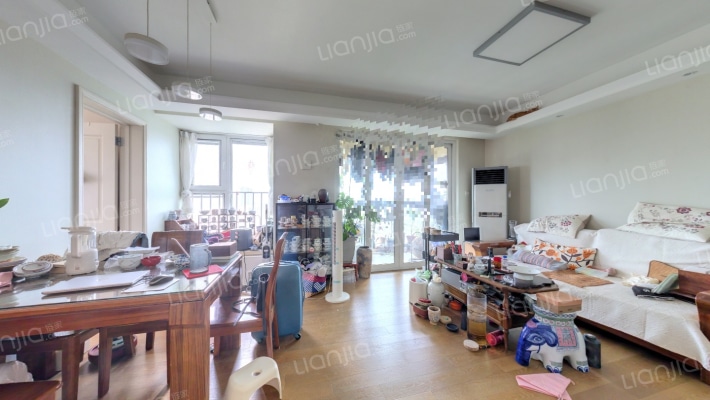 万科九都荟二手房实景图