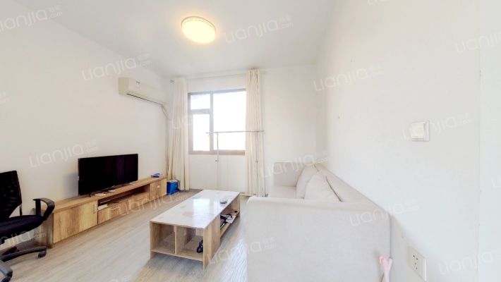 国博新城一期翘楚居二手房实景图