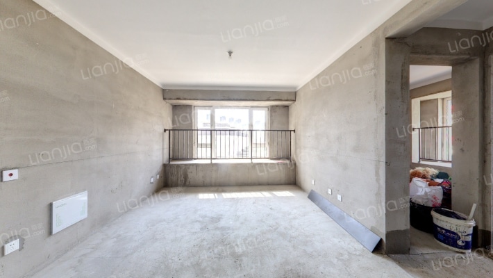 吾悦学府二手房实景图