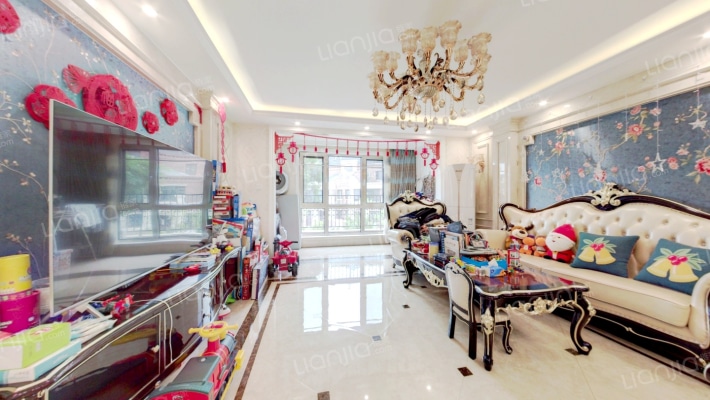 西山艺境8号院二手房实景图