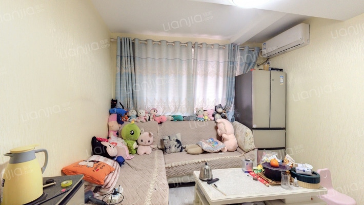 阳光心殿二手房实景图