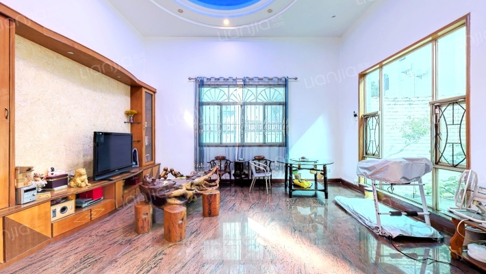 东康花苑别墅二手房实景图