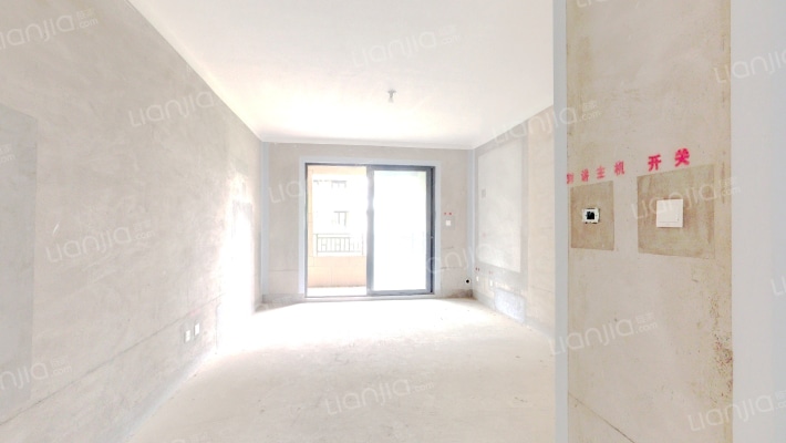 绿地香湖湾5号院二手房实景图