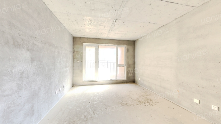 亿达第一郡五期二手房实景图