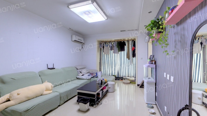 安联青年城二手房实景图