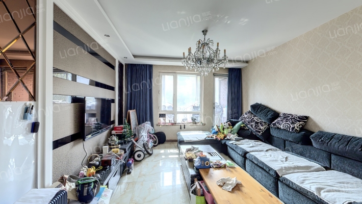 保利海上五月花二期二手房实景图