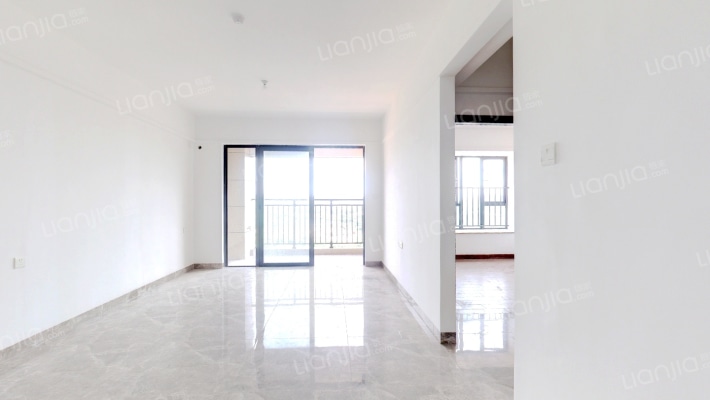 名爵玖悦二手房实景图