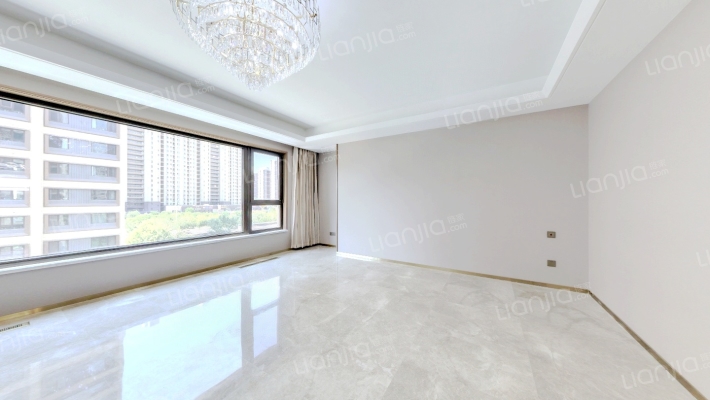 奥体金茂府二手房实景图