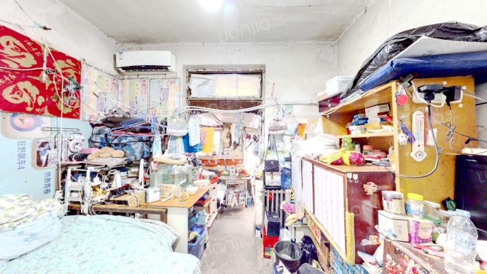 信华南里二手房实景图