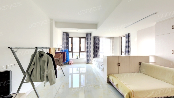 泰生小镇二手房实景图