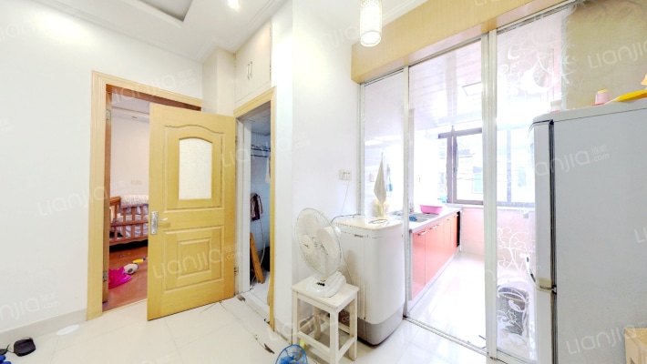 颜港新村六区二手房实景图