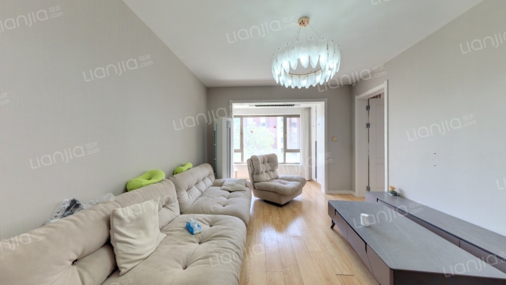 中旅万科城二期二手房实景图