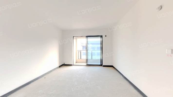 西著七里四组团二手房实景图