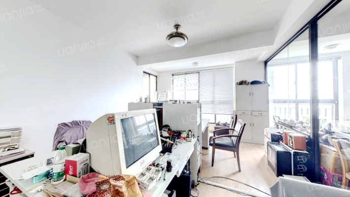 东方新天地（东区）二手房实景图