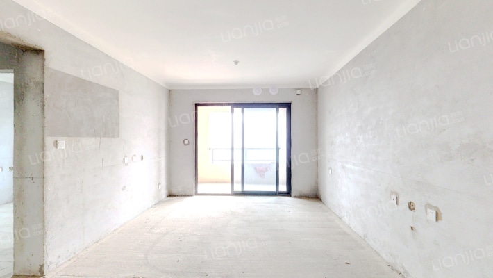 泰山誉景朗誉园二手房实景图