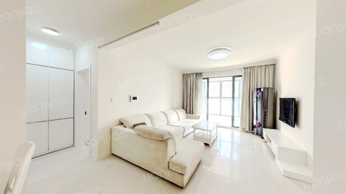 和地蓝湾二手房实景图