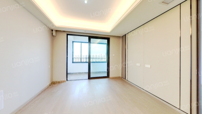 新城水岸云际二手房实景图