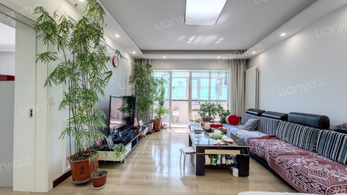 康宁小区二手房实景图