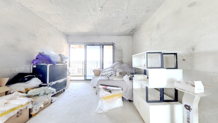 鸿威鸿景华庭北区二手房实景图