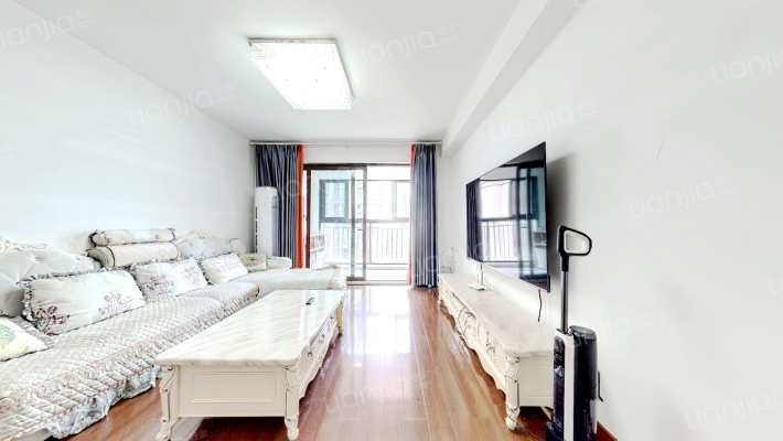 华润凯旋名邸二手房实景图