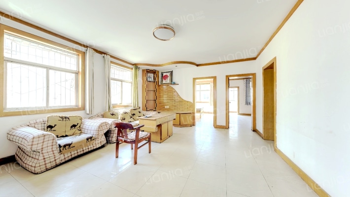 商城小区二手房实景图