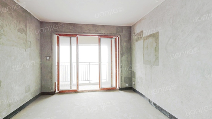 融创春晖十里雍和府二手房实景图