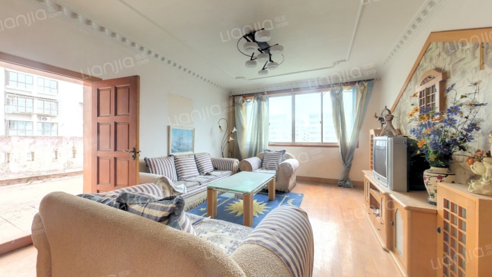 四合院二手房实景图