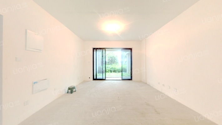 中建人居山水颐墅二手房实景图