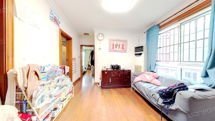 乾鸿苑二手房实景图