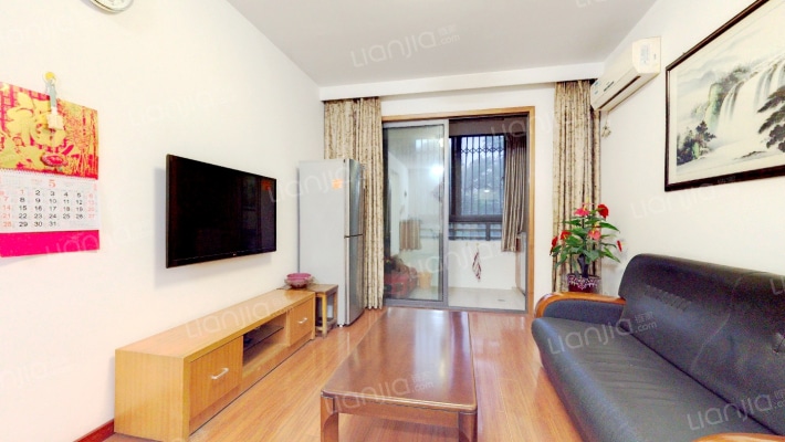 东港嘉苑一区二手房实景图